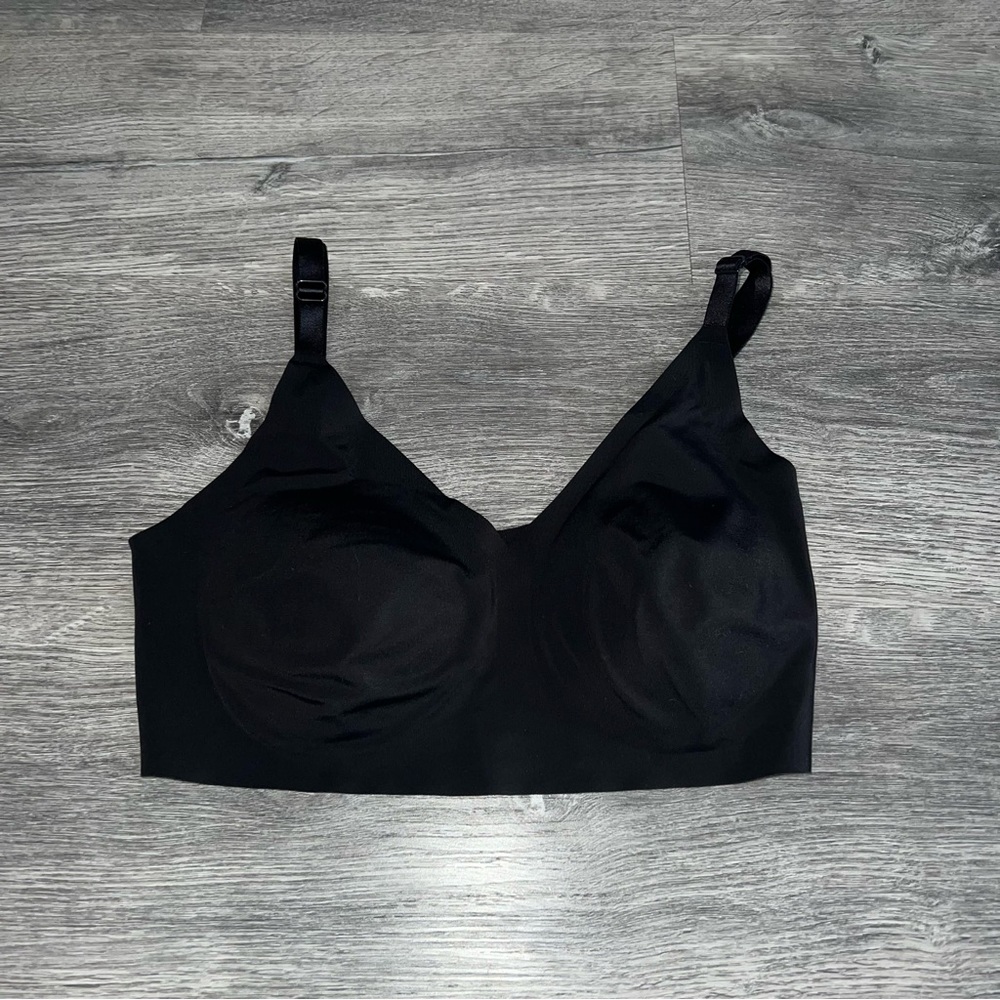 True&Co Bra Bundle - Picture 4 of 6